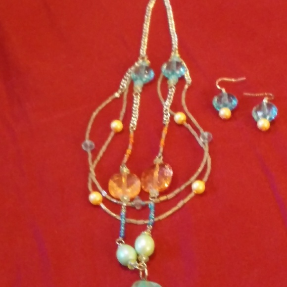 HAND CRAFTED NATURAL STONES NECKLACE & EARRINGS SET - Picture 3 of 8